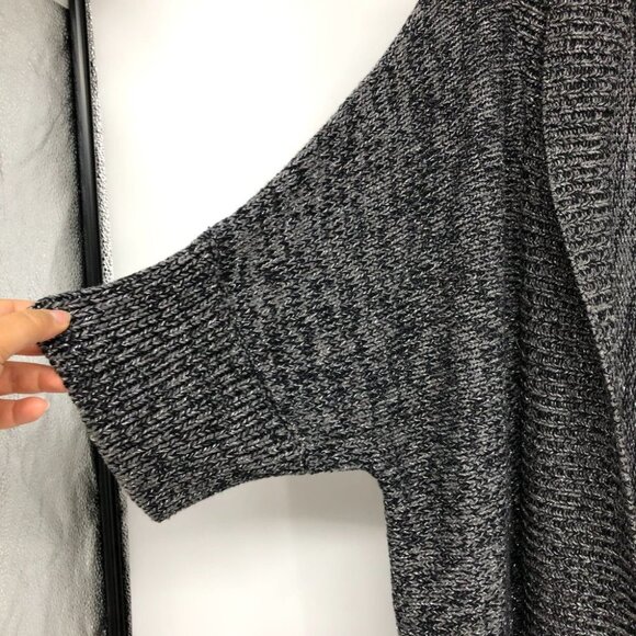 Additions by Chico's Grey Silver Knit Open Cardigan size 2 - Picture 5 of 11